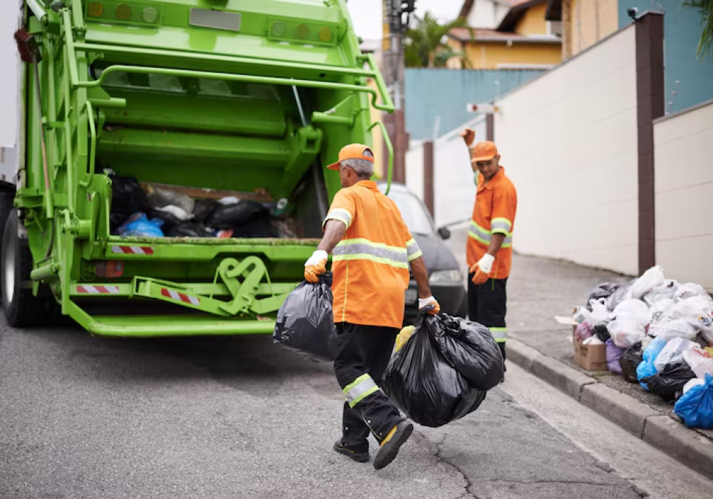 one-street-time-cropped-shot-garbage-collection-team-work_590464-10917